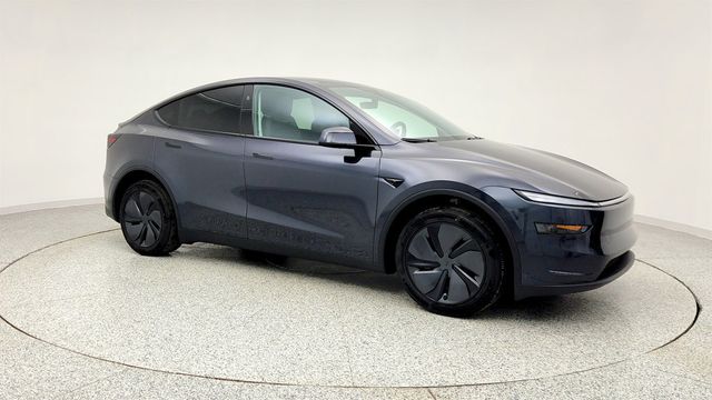 2026 Tesla Model Y Long Range RWD (357-mile range) - 22975896 - 2