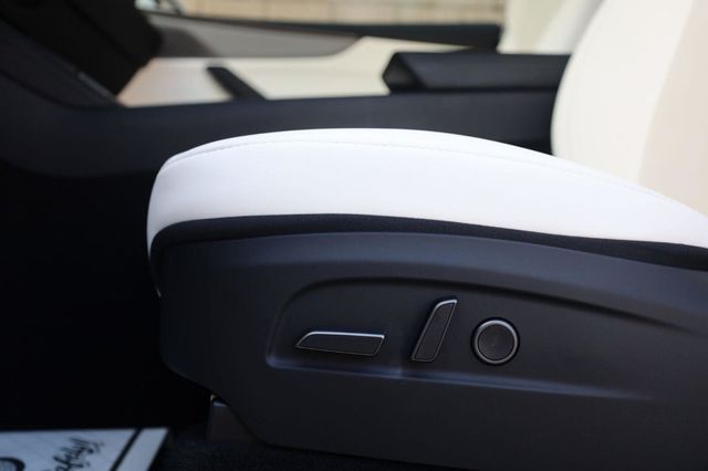 2026 Tesla Model Y Premium - 23055207 - 15