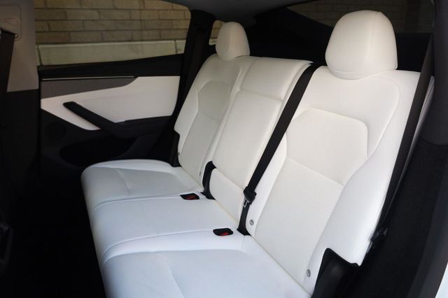 2026 Tesla Model Y Premium - 23055207 - 21