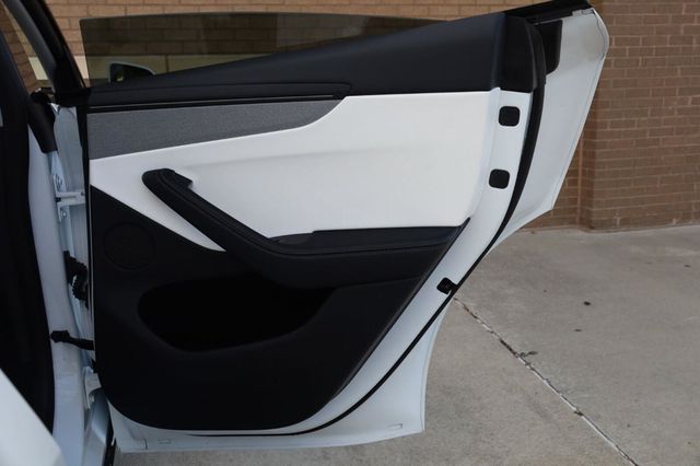 2026 Tesla Model Y Premium - 23055207 - 23