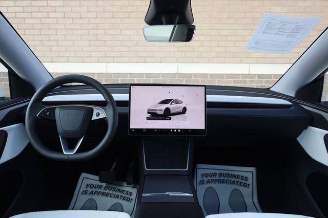 2026 Tesla Model Y Premium - 23055207 - 30
