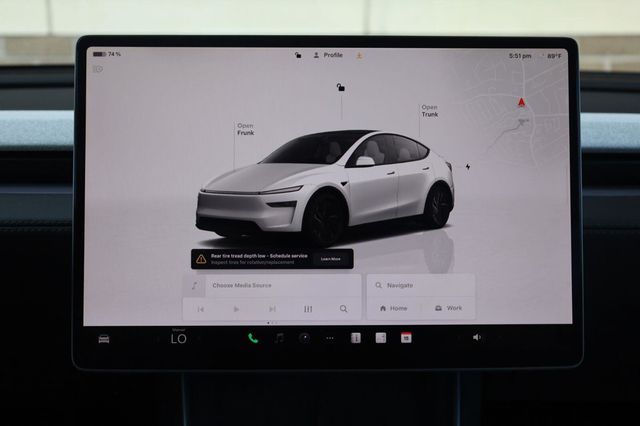 2026 Tesla Model Y Premium - 23055207 - 41