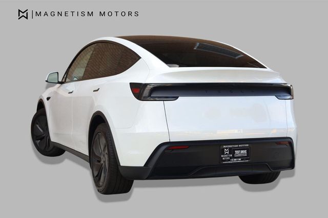2026 Tesla Model Y Premium - 23055207 - 8