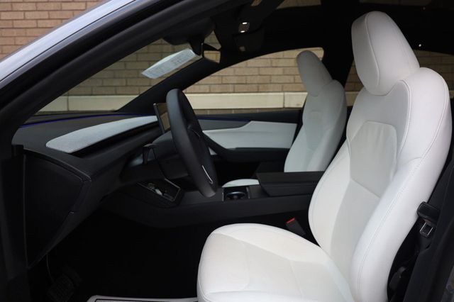 2026 Tesla Model Y Premium - 23092843 - 16