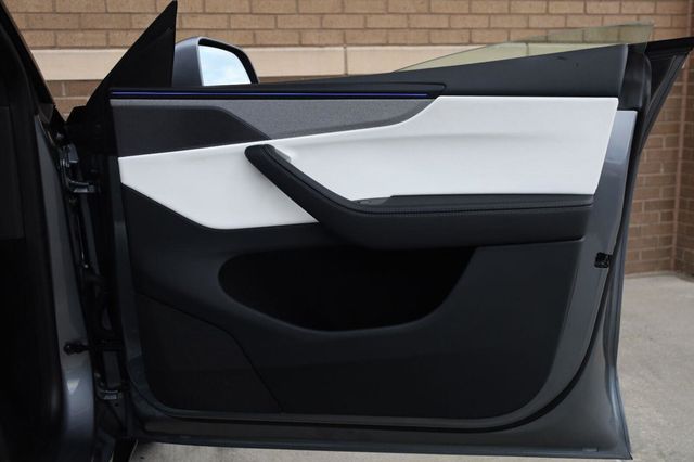 2026 Tesla Model Y Premium - 23092843 - 26