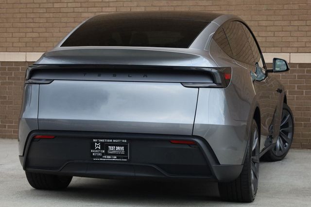 2026 Tesla Model Y Premium - 23092843 - 8