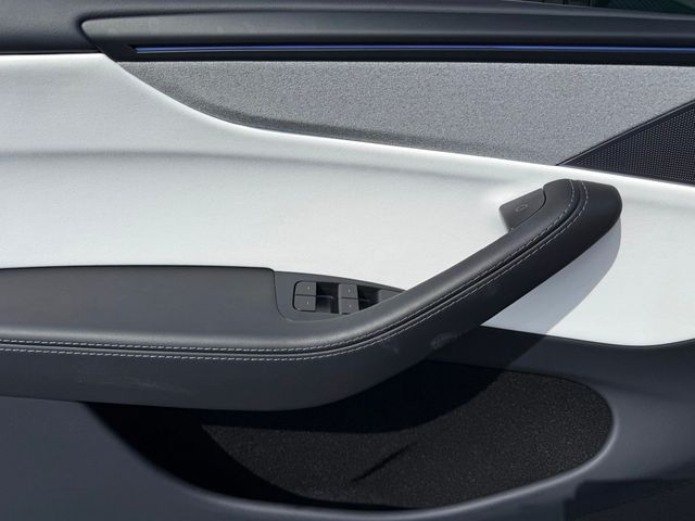 2026 Tesla Model Y Premium AWD - 23041181 - 19
