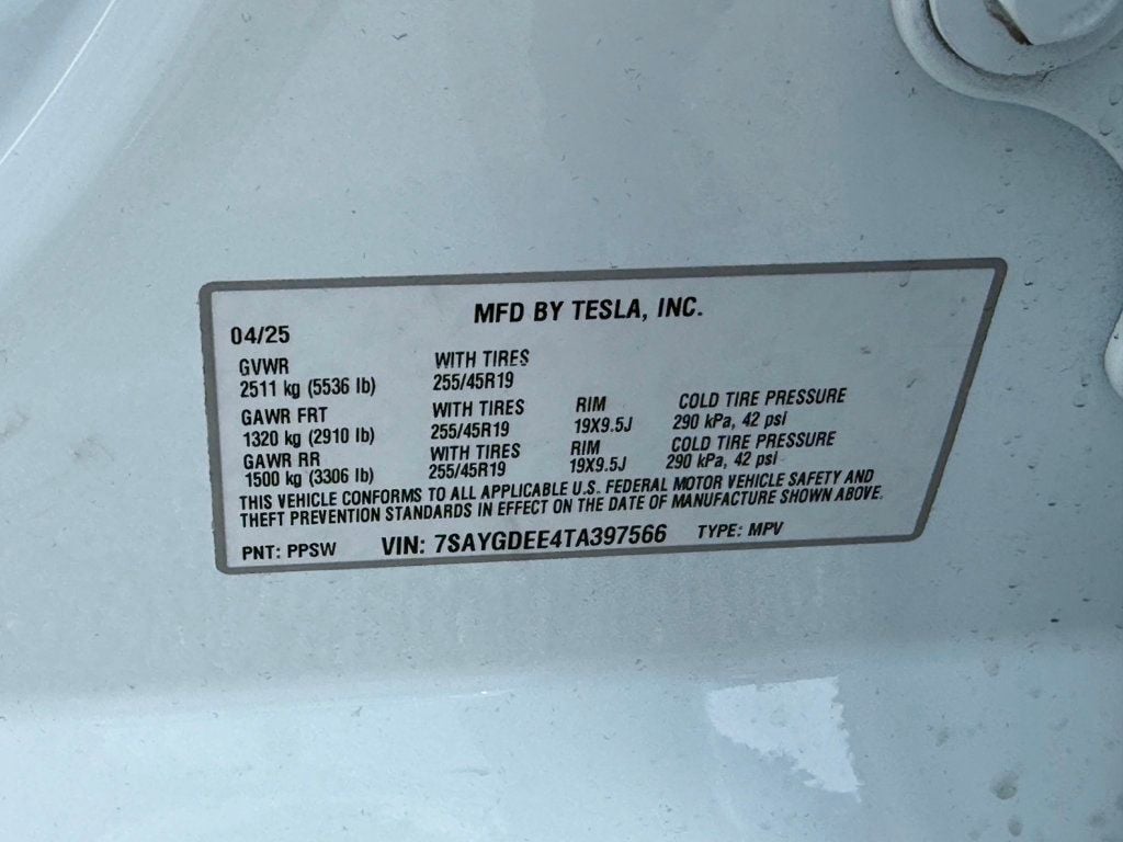 2026 Tesla Model Y Premium AWD - 23041181 - 38