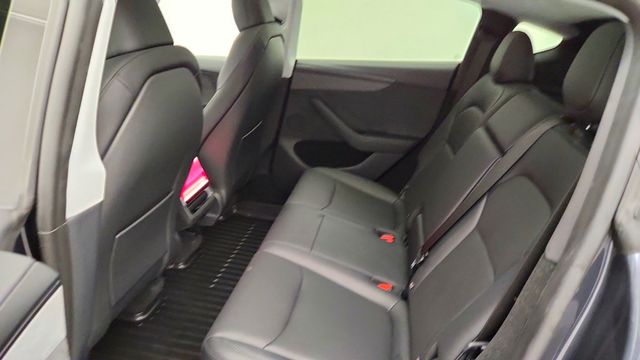 2026 Tesla Model Y Premium AWD - 23095727 - 24