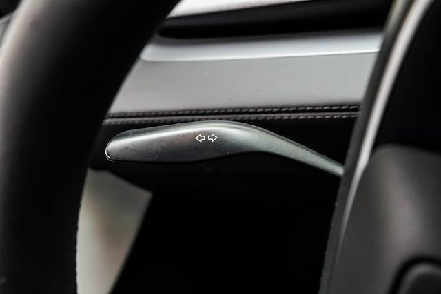 2026 Tesla Model Y Premium RWD - 22991402 - 35