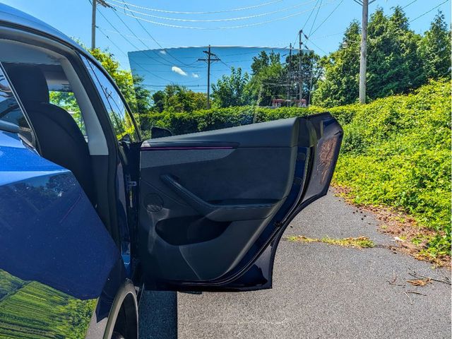 2026 Tesla Model Y Premium RWD - 23039932 - 11