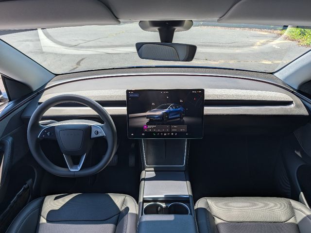 2026 Tesla Model Y Premium RWD - 23039932 - 31