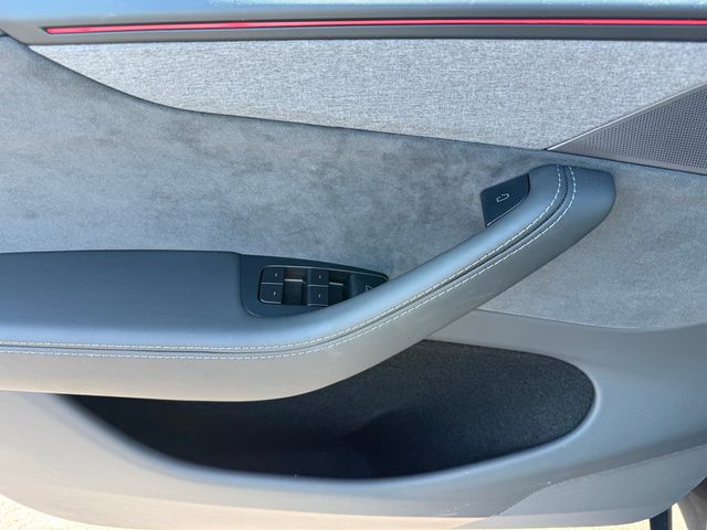 2026 Tesla Model Y Premium RWD - 22963691 - 22