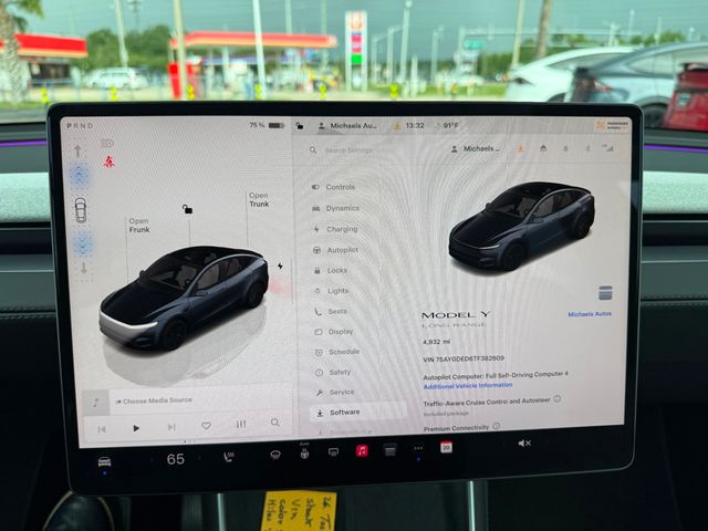 2026 Tesla Model Y Premium RWD - 23043358 - 11