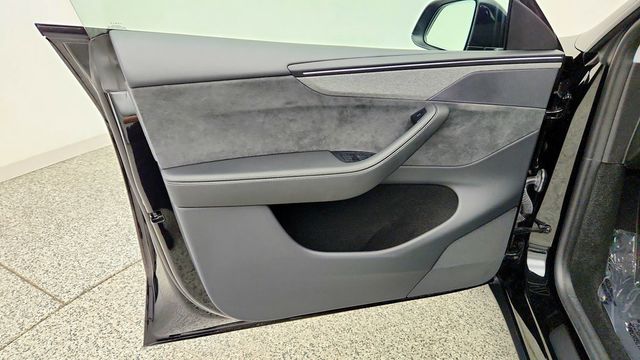 2026 Tesla Model Y Premium RWD - 23094609 - 10