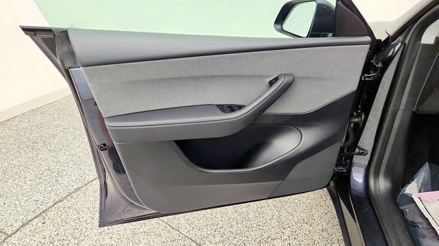2026 Tesla Model Y RWD - 23079670 - 10
