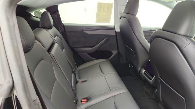 2026 Tesla Model Y Standard RWD - 23094609 - 27