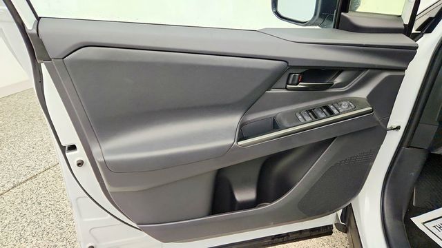 2026 Toyota bZ XLE Plus FWD - 23094475 - 9