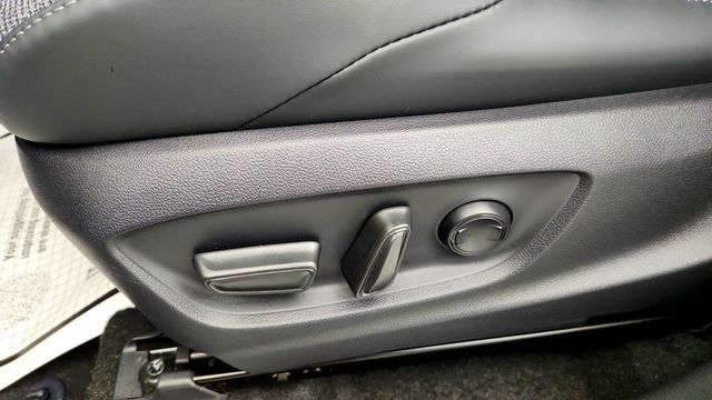 2026 Toyota bZ XLE Plus FWD - 23094475 - 10