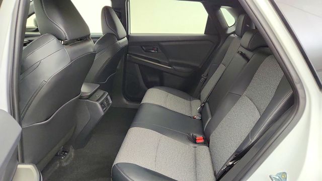 2026 Toyota bZ XLE Plus FWD - 23094475 - 18