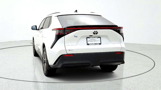2026 Toyota bZ XLE Plus FWD - 23094475 - 5