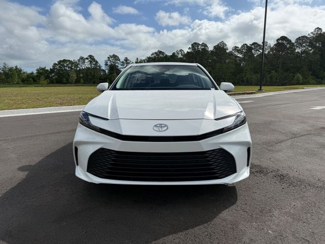 2026 Toyota Camry LE - 23010408 - 14