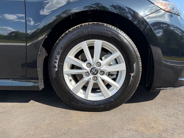 2026 Toyota Camry LE - 23014427 - 13