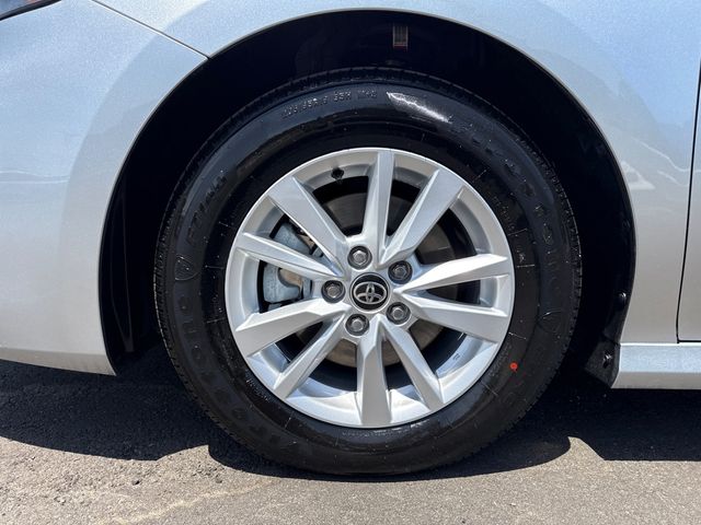 2026 Toyota Camry LE - 23014430 - 13