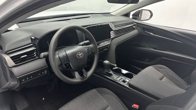 2026 Toyota Camry LE - 23028949 - 10