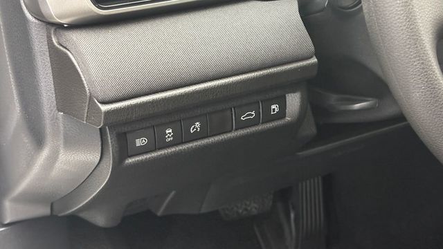 2026 Toyota Camry LE - 23028949 - 11