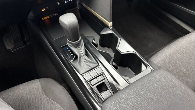 2026 Toyota Camry LE - 23028949 - 15