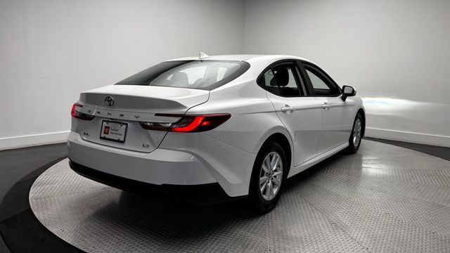 2026 Toyota Camry LE - 23028949 - 29
