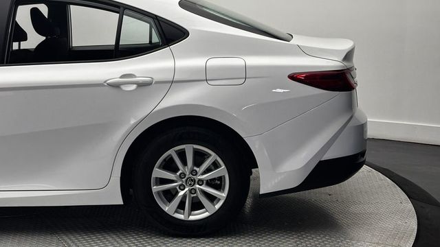 2026 Toyota Camry LE - 23028949 - 3