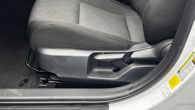 2026 Toyota Camry LE - 23028950 - 10