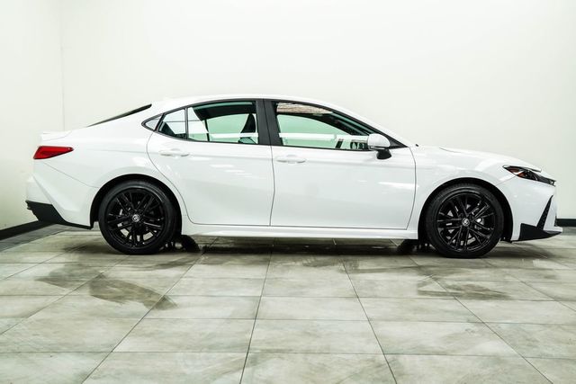 2026 Toyota Camry SE - 23032752 - 9