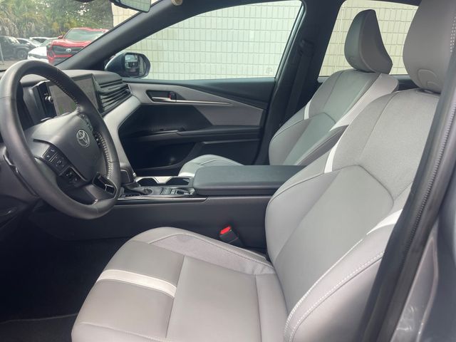 2026 TOYOTA CAMRY SE CONVENIENCE & COLD WEATHER PKG 12.3" SCREEN, MOONROOF ($3180) - 23059103 - 10