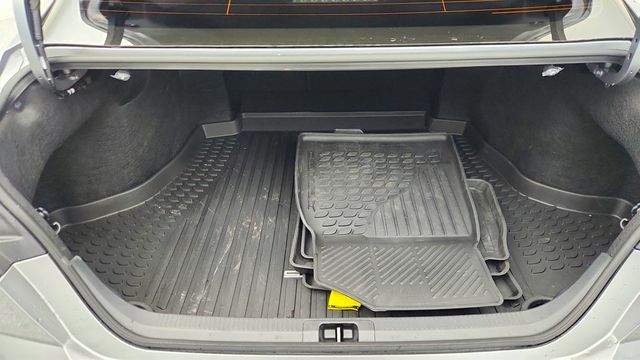 2026 Toyota Camry XLE with Panoramic Glass Roof - 22963599 - 21