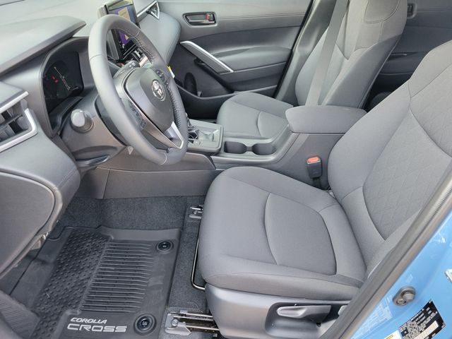 2026 Toyota Corolla Cross LE 2WD - 23035297 - 3