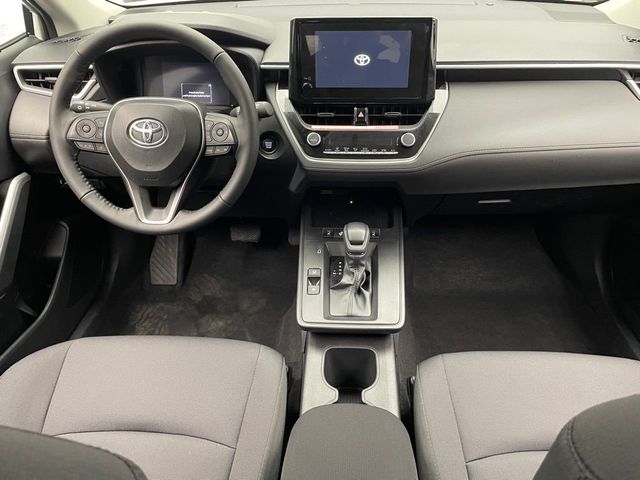 2026 Toyota Corolla Cross LE 4WD - 22983550 - 17