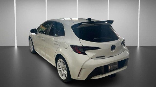 2026 Toyota Corolla Hatchback SE CVT - 23026714 - 11
