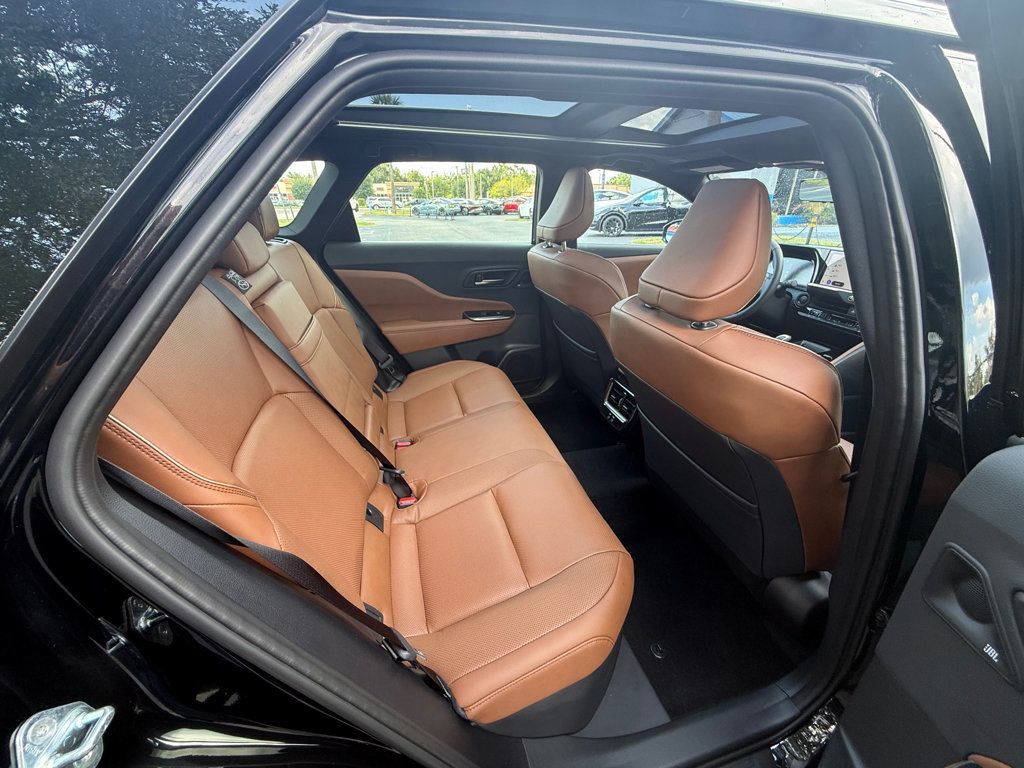 2026 Toyota Crown Signia *CROWN SIGNIA LIMITED AWD*ADVANCED TECHNOLOGY PKG*SADDLE TAN INT - 23070261 - 29