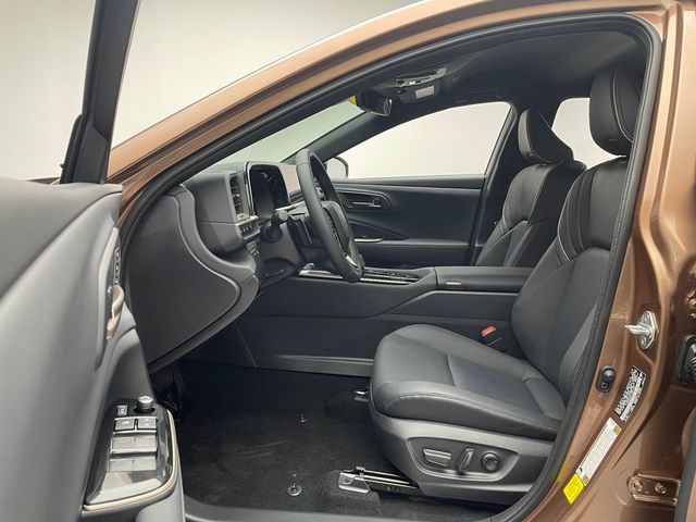 2026 Toyota Crown Signia XLE AWD - 23001583 - 11