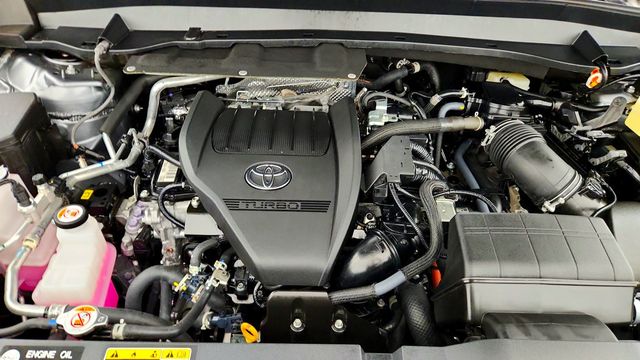 2026 Toyota Grand Highlander Hybrid MAX Platinum AWD w/ Tow Hitch - 23102241 - 27