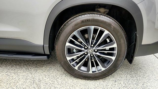 2026 Toyota Grand Highlander Hybrid MAX Platinum AWD w/ Tow Hitch - 23102241 - 8