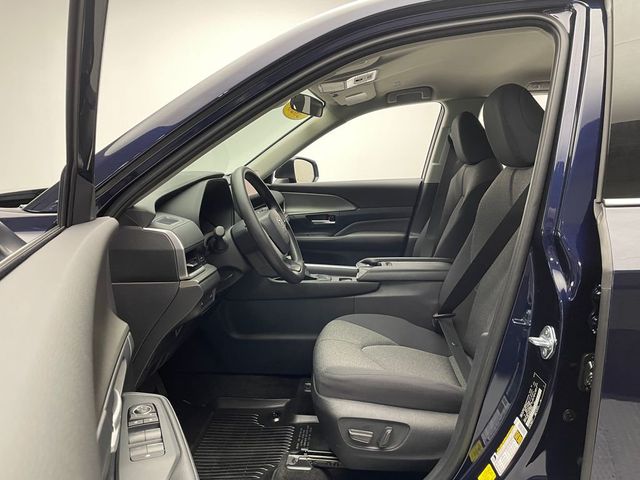 2026 Toyota Grand Highlander LE AWD - 23010315 - 11