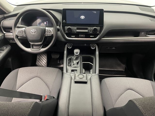 2026 Toyota Grand Highlander LE AWD - 23010315 - 18