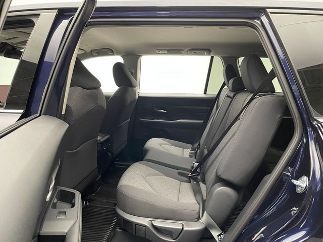 2026 Toyota Grand Highlander LE AWD - 23010315 - 32