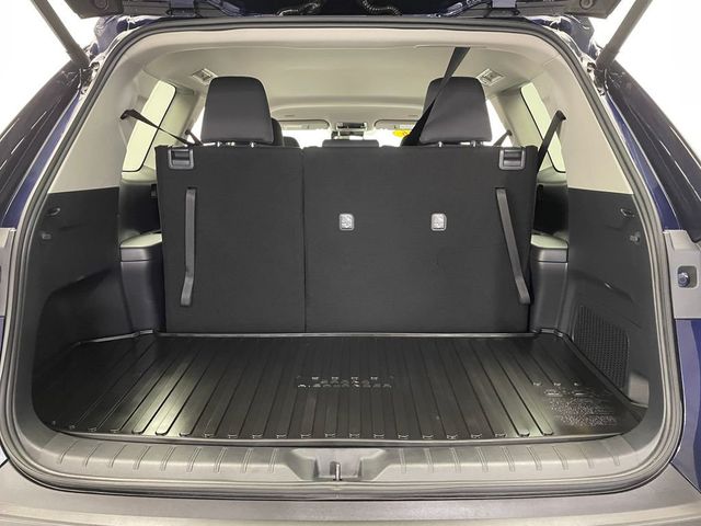 2026 Toyota Grand Highlander LE AWD - 23010315 - 39