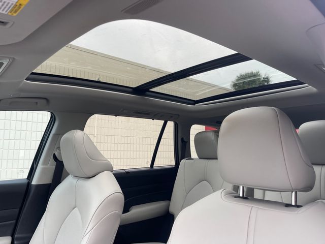 2026 TOYOTA GRAND HIGHLANDER XLE W/ MULTIPLE OPTIONS ($1,500 VALUE!!) - 23087193 - 21