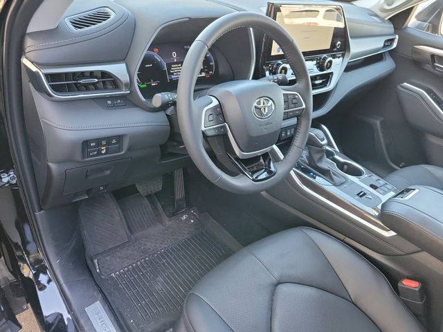 2026 Toyota Highlander Hybrid Limited AWD - 22980349 - 2